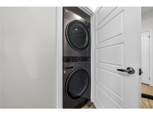 203-12 Blanshard Street Street, Hamilton, ON - Indoor Photo Showing Laundry Room