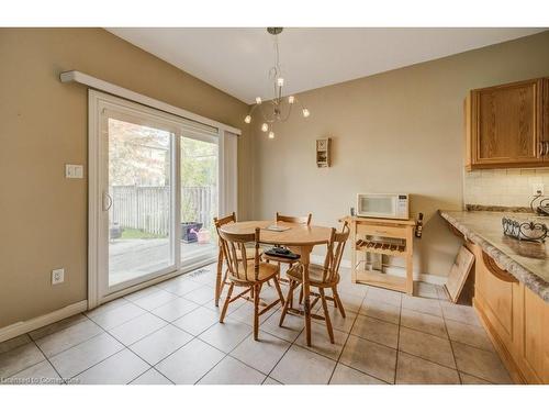 86 San Felice Court, Hamilton, ON - Indoor Photo Showing Dining Room