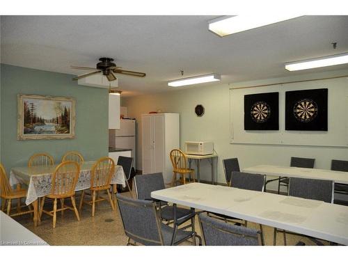 1709-301 Frances Avenue, Stoney Creek, ON - Indoor Photo Showing Dining Room