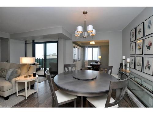 1709-301 Frances Avenue, Stoney Creek, ON - Indoor Photo Showing Dining Room