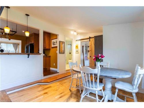 478 Mohawk Road W, Hamilton, ON - Indoor Photo Showing Dining Room