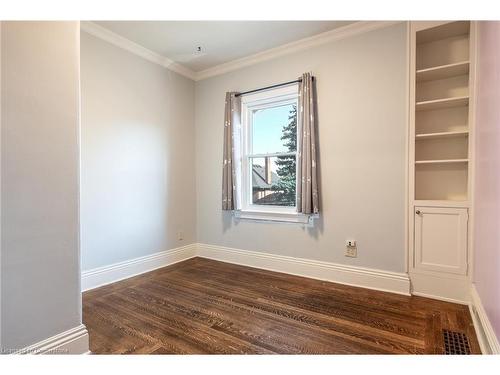 12 Beulah Avenue, Hamilton, ON - Indoor Photo Showing Other Room