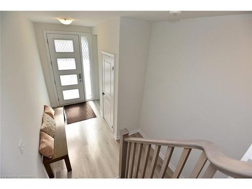 35 Cadwell Lane, Hamilton, ON - Indoor Photo Showing Other Room