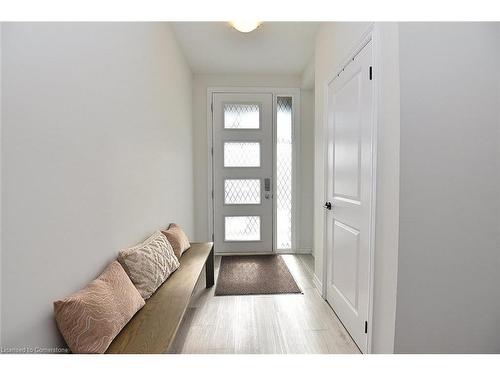 35 Cadwell Lane, Hamilton, ON - Indoor Photo Showing Other Room