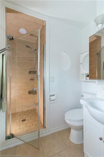 183 Sunnyridge Road, Ancaster, ON - Indoor Photo Showing Bathroom