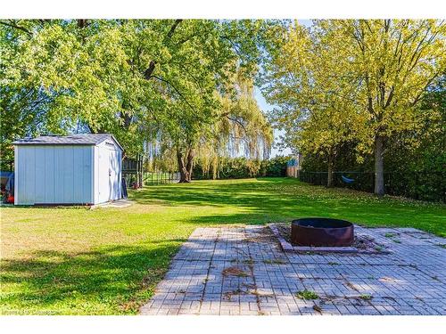 183 Sunnyridge Road, Ancaster, ON - Outdoor With Backyard