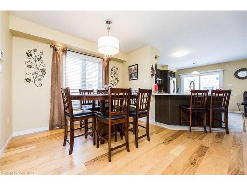 614 Cargill Path, Milton, ON - Indoor Photo Showing Dining Room