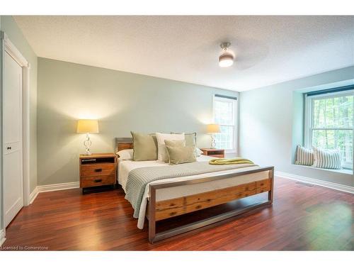 2214 3Rd Side Road, Campbellville, ON - Indoor Photo Showing Bedroom