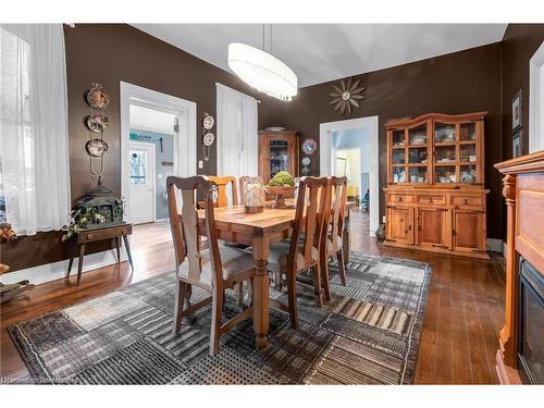 155 Bishopsgate Road, Scotland, ON - Indoor Photo Showing Dining Room