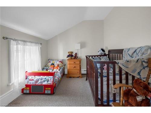 155 Bishopsgate Road, Scotland, ON - Indoor Photo Showing Bedroom