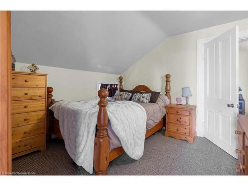 155 Bishopsgate Road, Scotland, ON - Indoor Photo Showing Bedroom