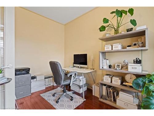 99 Willowlanding Court, Welland, ON - Indoor Photo Showing Office