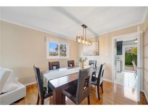 3261 Woodcroft Crescent, Burlington, ON - Indoor Photo Showing Dining Room