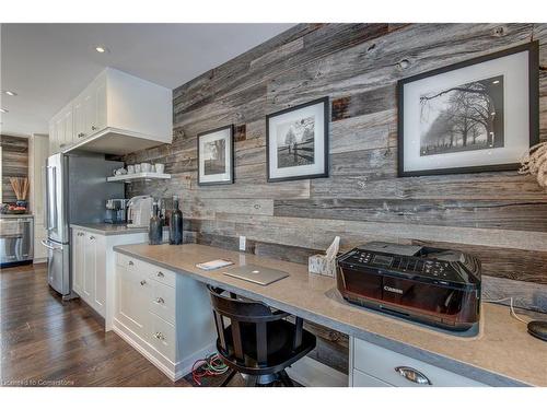 1470 Lower Base Line, Oakville, ON - Indoor Photo Showing Kitchen