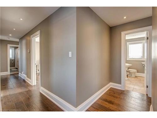 1470 Lower Base Line, Oakville, ON - Indoor Photo Showing Other Room