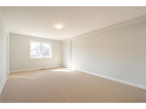 237 Lormont Boulevard, Stoney Creek, ON - Indoor Photo Showing Other Room