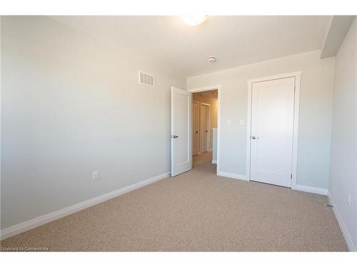 237 Lormont Boulevard, Stoney Creek, ON - Indoor Photo Showing Other Room