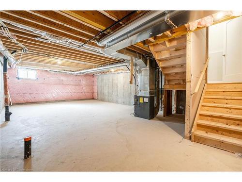 237 Lormont Boulevard, Stoney Creek, ON - Indoor Photo Showing Basement