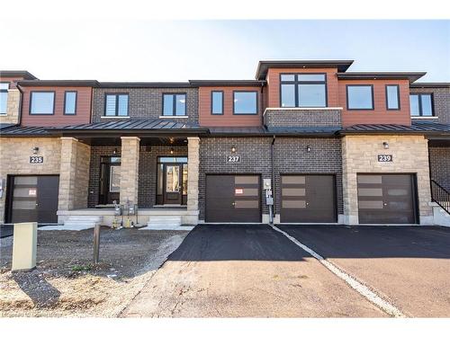 237 Lormont Boulevard, Stoney Creek, ON - Outdoor With Facade