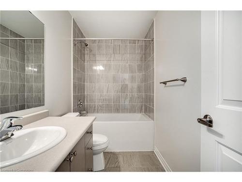 4162 Cherry Heights Boulevard, Lincoln, ON - Indoor Photo Showing Bathroom