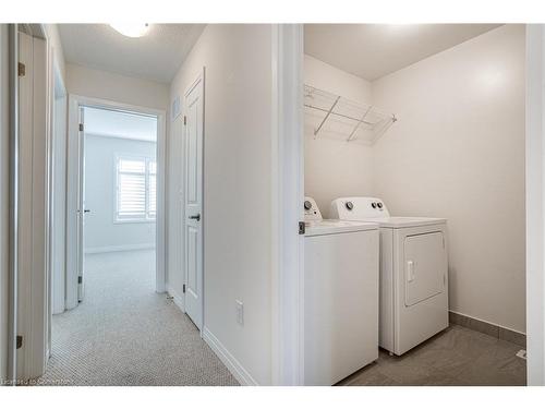 4162 Cherry Heights Boulevard, Lincoln, ON - Indoor Photo Showing Laundry Room