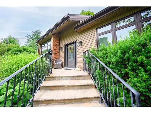 101 Hillcrest Avenue, Dundas, ON - Outdoor