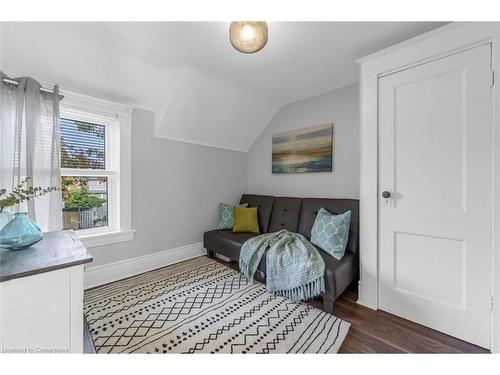 56 Junkin Street, St. Catharines, ON - Indoor Photo Showing Bedroom