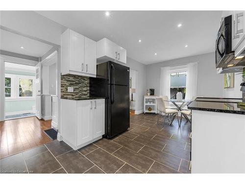 56 Junkin Street, St. Catharines, ON - Indoor Photo Showing Kitchen