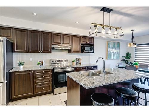 60 Bradshaw Drive, Stoney Creek, ON - Indoor Photo Showing Kitchen With Double Sink With Upgraded Kitchen