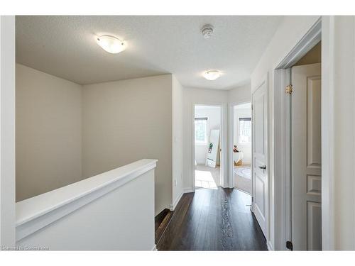 60 Bradshaw Drive, Stoney Creek, ON - Indoor Photo Showing Other Room