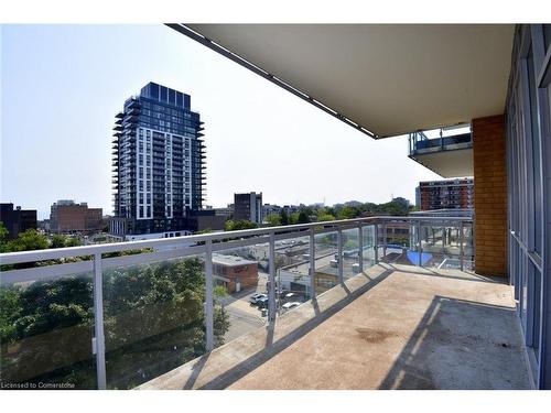 704-2025 Maria Street, Burlington, ON - Outdoor With View