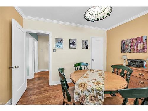 130 Garside Avenue S, Hamilton, ON - Indoor Photo Showing Dining Room