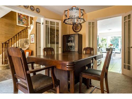 163 Watsons Lane, Dundas, ON - Indoor Photo Showing Dining Room