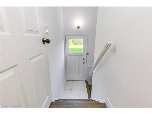 615 Cumberland Avenue, Burlington, ON - Indoor Photo Showing Other Room