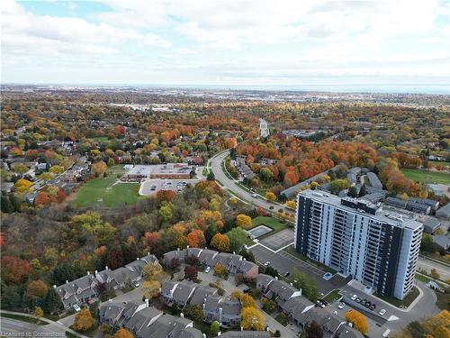 1008-2055 Upper Middle Road, Burlington, ON - Outdoor With View