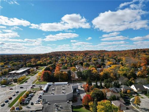 1008-2055 Upper Middle Road, Burlington, ON - Outdoor With View