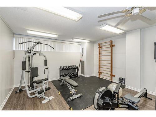 1008-2055 Upper Middle Road, Burlington, ON - Indoor Photo Showing Gym Room