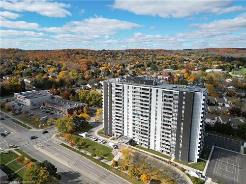 1008-2055 Upper Middle Road, Burlington, ON - Outdoor With View