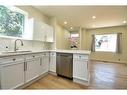 126 Evans Street, Hamilton, ON  - Indoor Photo Showing Kitchen 