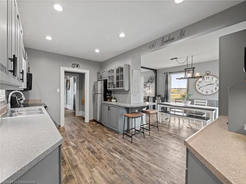 6267 Rainham Road, Dunnville, ON - Indoor Photo Showing Kitchen With Double Sink