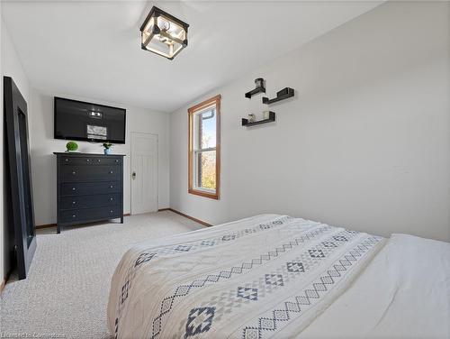 6267 Rainham Road, Dunnville, ON - Indoor Photo Showing Bedroom