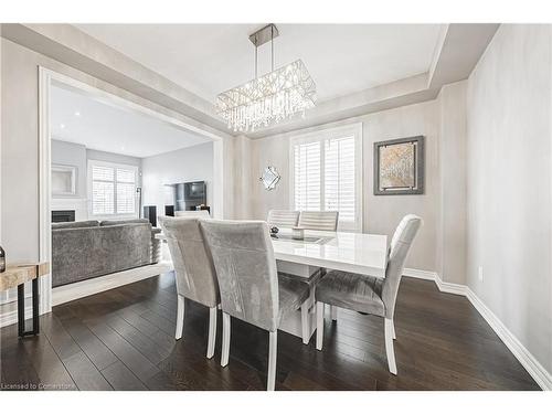 51 Narbonne Crescent, Stoney Creek, ON - Indoor Photo Showing Dining Room