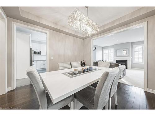 51 Narbonne Crescent, Stoney Creek, ON - Indoor Photo Showing Dining Room