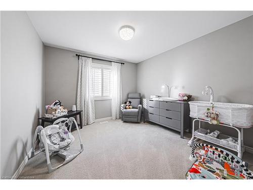 51 Narbonne Crescent, Stoney Creek, ON - Indoor Photo Showing Bedroom