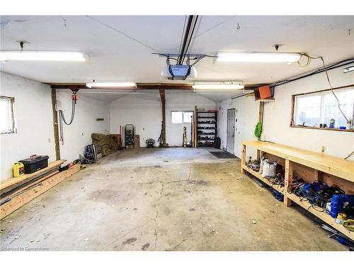 1374 Killaly Street E, Port Colborne, ON - Indoor Photo Showing Garage