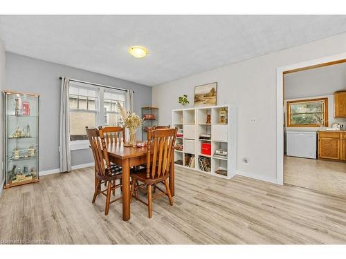 611 John St Street, Dunnville, ON - Indoor Photo Showing Dining Room