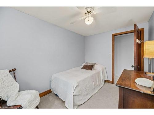 611 John St Street, Dunnville, ON - Indoor Photo Showing Bedroom