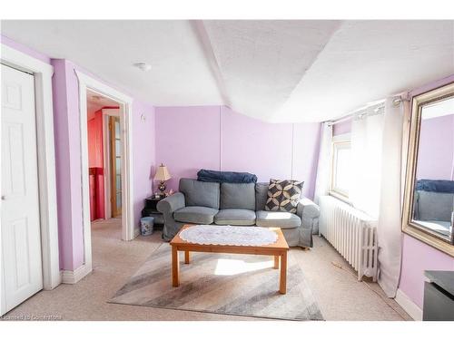 24 Burris Street, Hamilton, ON - Indoor Photo Showing Living Room