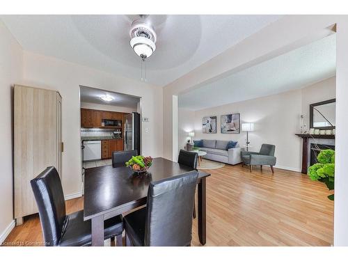 19-1675 Upper Gage Avenue, Hamilton, ON - Indoor Photo Showing Dining Room