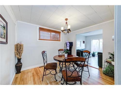 63 Salisbury Avenue, Brantford, ON - Indoor Photo Showing Dining Room